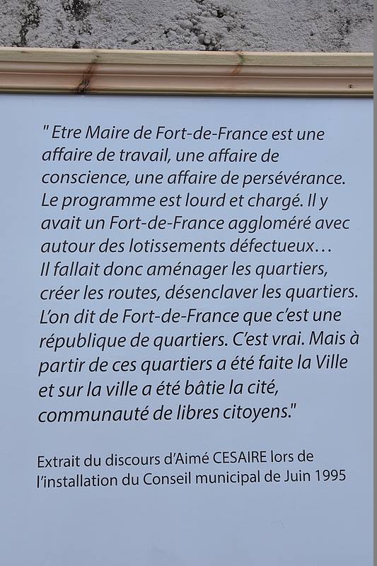 MARTINIQUE. Hommage à Aimé CESAIRE à la mairie de Fort de France