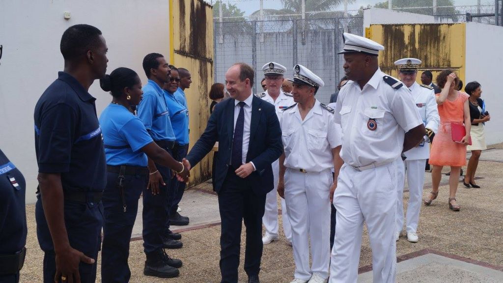 GUADELOUPE. Le ministre de la justice au centre de détention de Baie-Mahault.