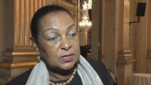 [Vidéo] GUADELOUPE. Réaction émouvante de Josette BOREL LINCERTIN après le meurtre du jeune Yoann avec notre partenaire Canal 10