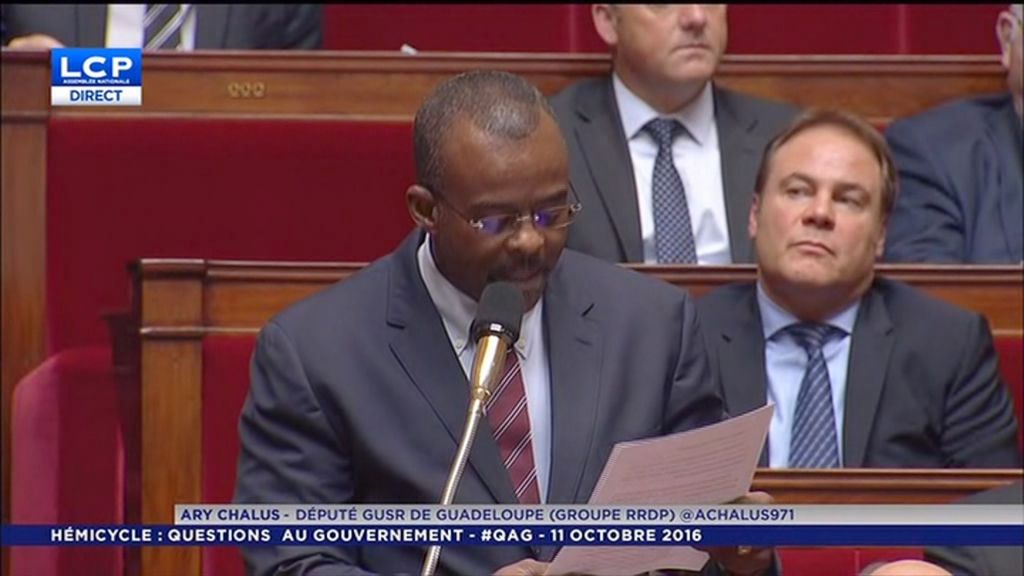 [Vidéo] HEXAGONE. Le Député-Président de Région Guadeloupe interpelle Stéphane Le Foll, Ministre de l’Agriculture de l’Agroalimentaire et de la Forêt sur la nécessité de concrétiser le projet cap 100 000t de bananes avec les agriculteurs.