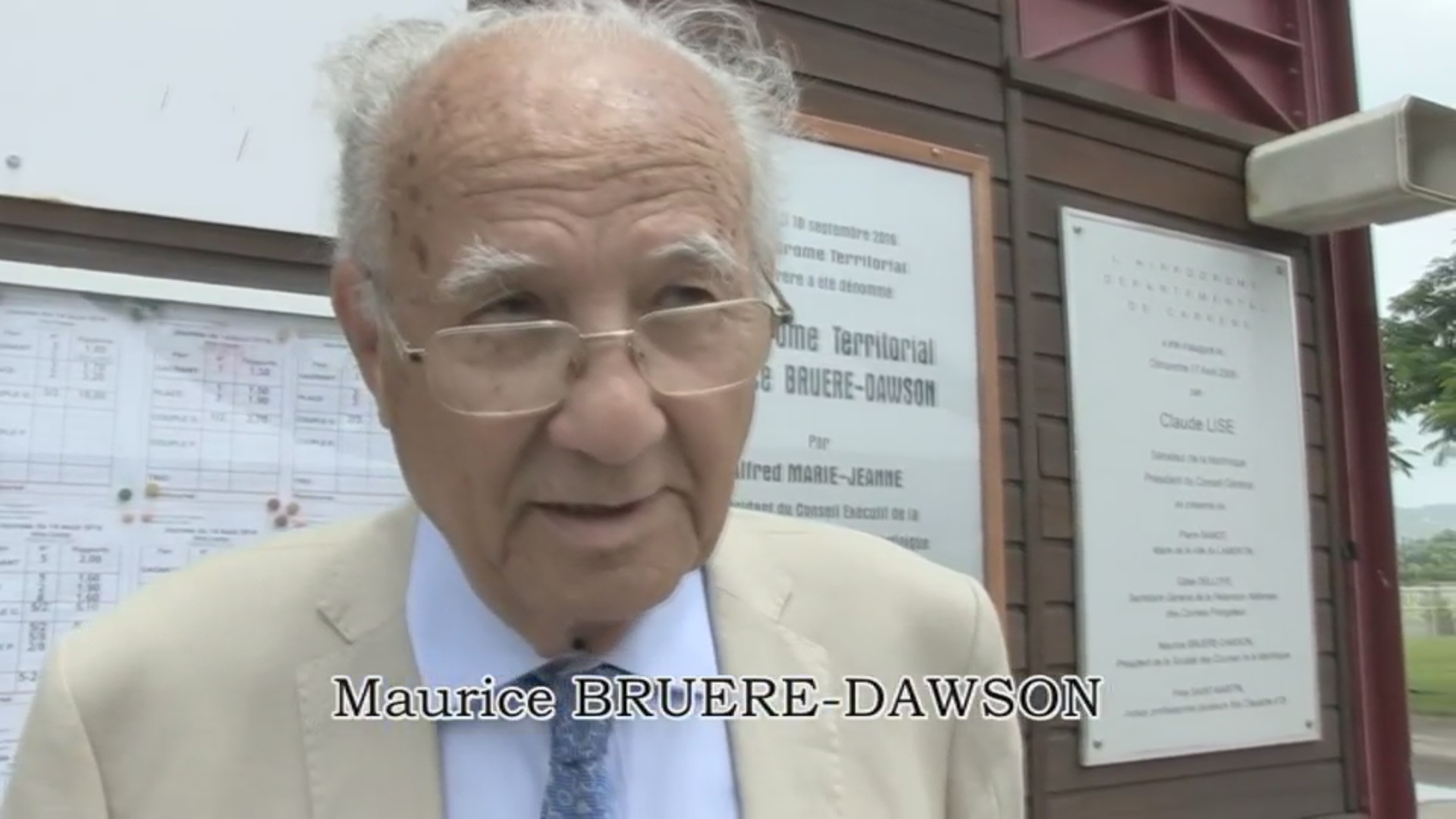 [Vidéo] MARTINIQUE. L’ hippodrome de Carrère devient l’hippodrome Martinique Maurice BRUERE DAWSON.