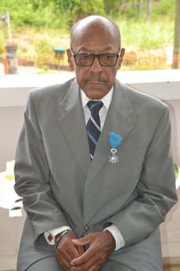 MARTINIQUE. Hommage de Claude LISE à l ’ancien président de la Commission des Affaires sociales et du logement du Conseil général, Roger Jeanne