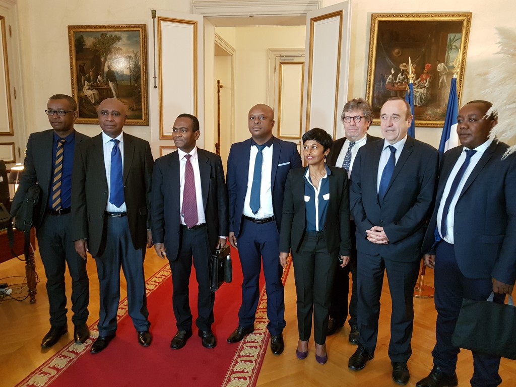 Signature du « Plan eau Mayotte » au ministère des Outre mer