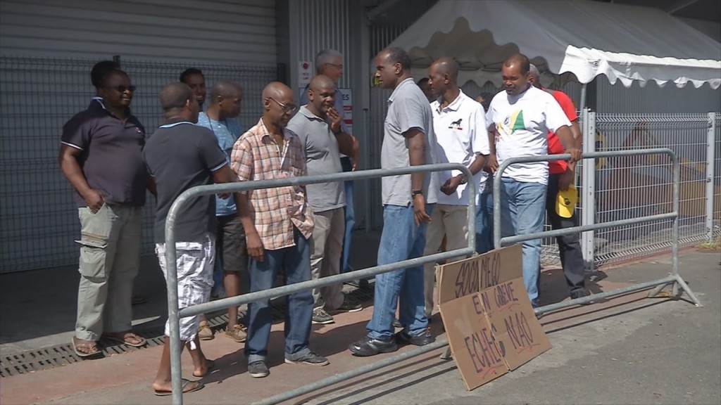 [Vidéo]GUADELOUPE. Les salariés de SOCOMECO en grève à Baie Mahault