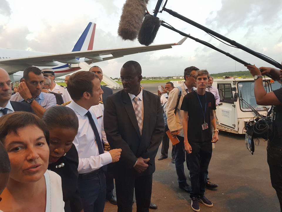 [Vidéo) OURAGAN IRMA. Arrivée du Président de la république en Guadeloupe.