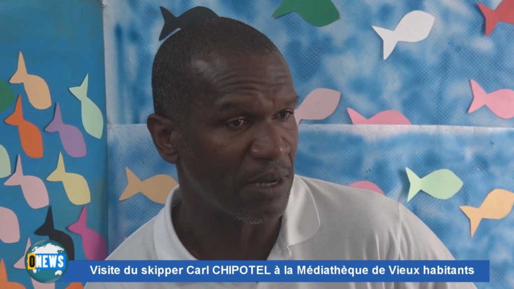 [Vidéo] GUADELOUPE.  Visite du skipper Carl CHIPOTEL à la Médiathèque de Vieux habitants