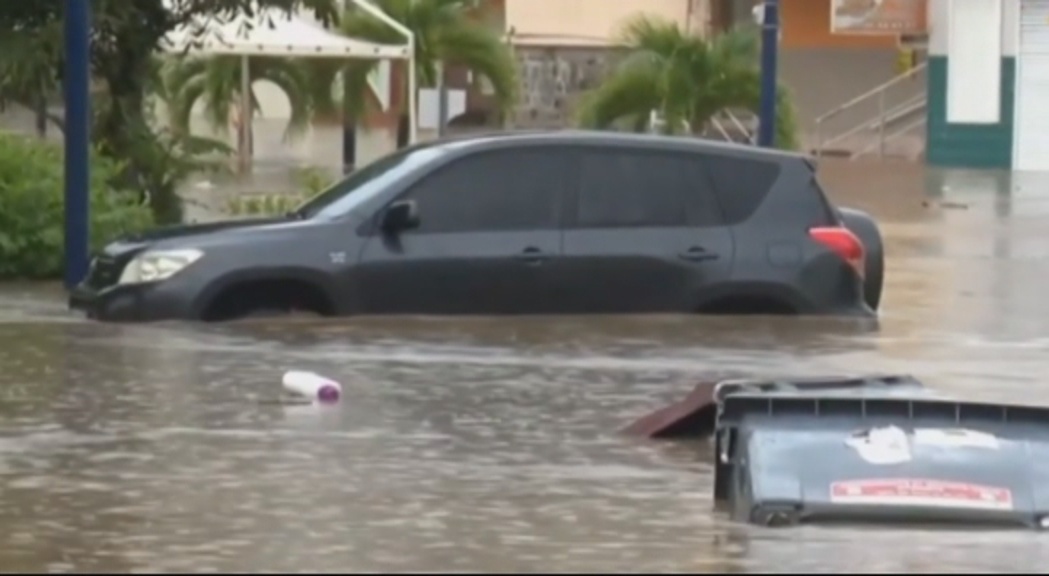 [Vidéo] Inondations dans de nombreuses communes de Martinique.