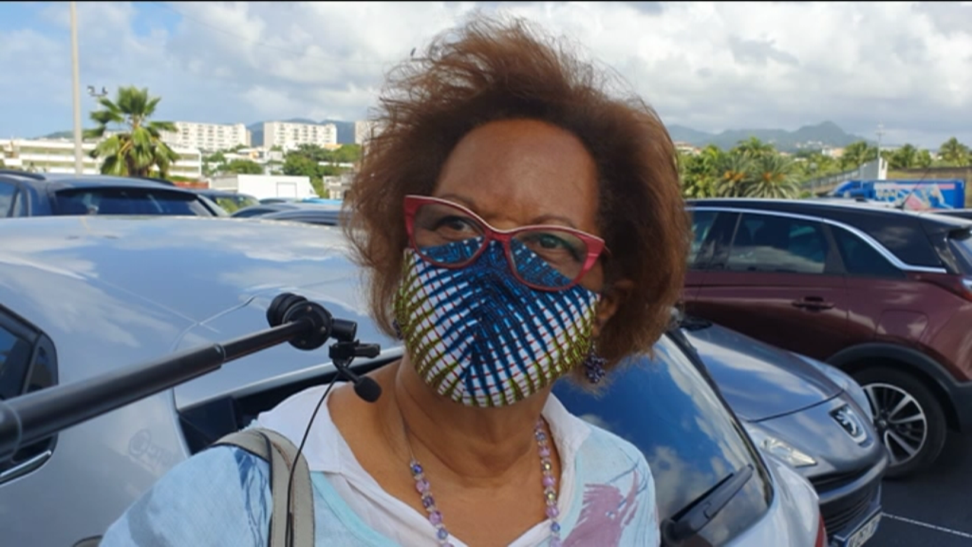[Vidéo] Onews Martinique. Le masque est il dangereux pour la santé (Micro trottoir KMT)