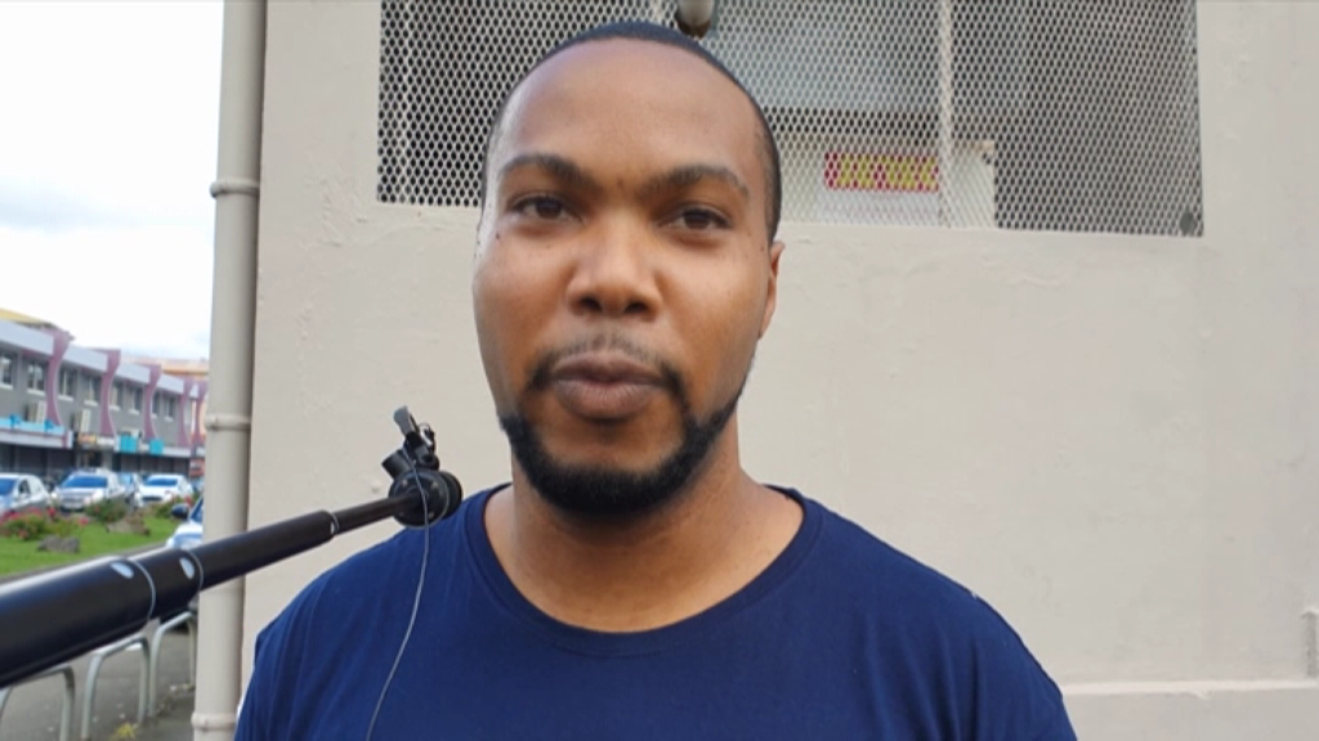 [Vidéo] Onews Martinique. Faut il que le procès de Keziah NUISSIER se déroule en Mque (Micro trotttoir KMT)