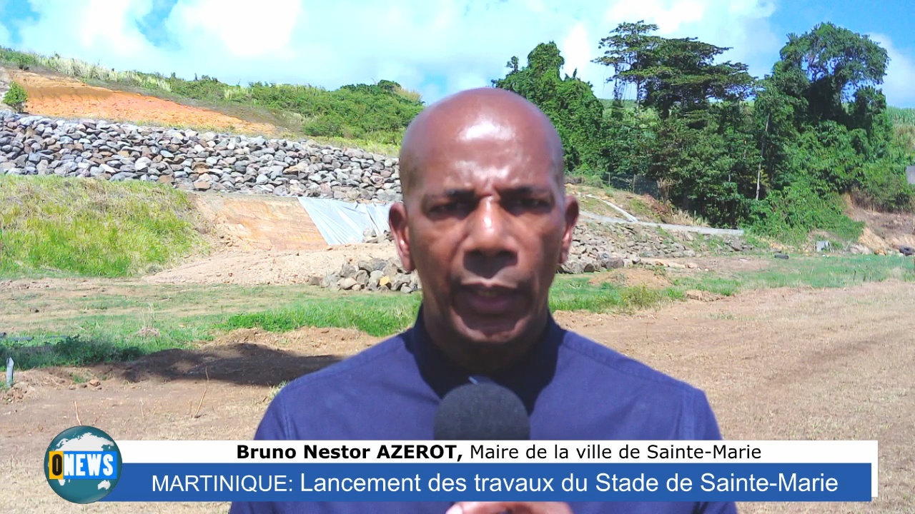 [Vidéo] Martinique. Serge LETCHIMY s’est rendu à Sainte Marie pour le lancement des travaux du stade