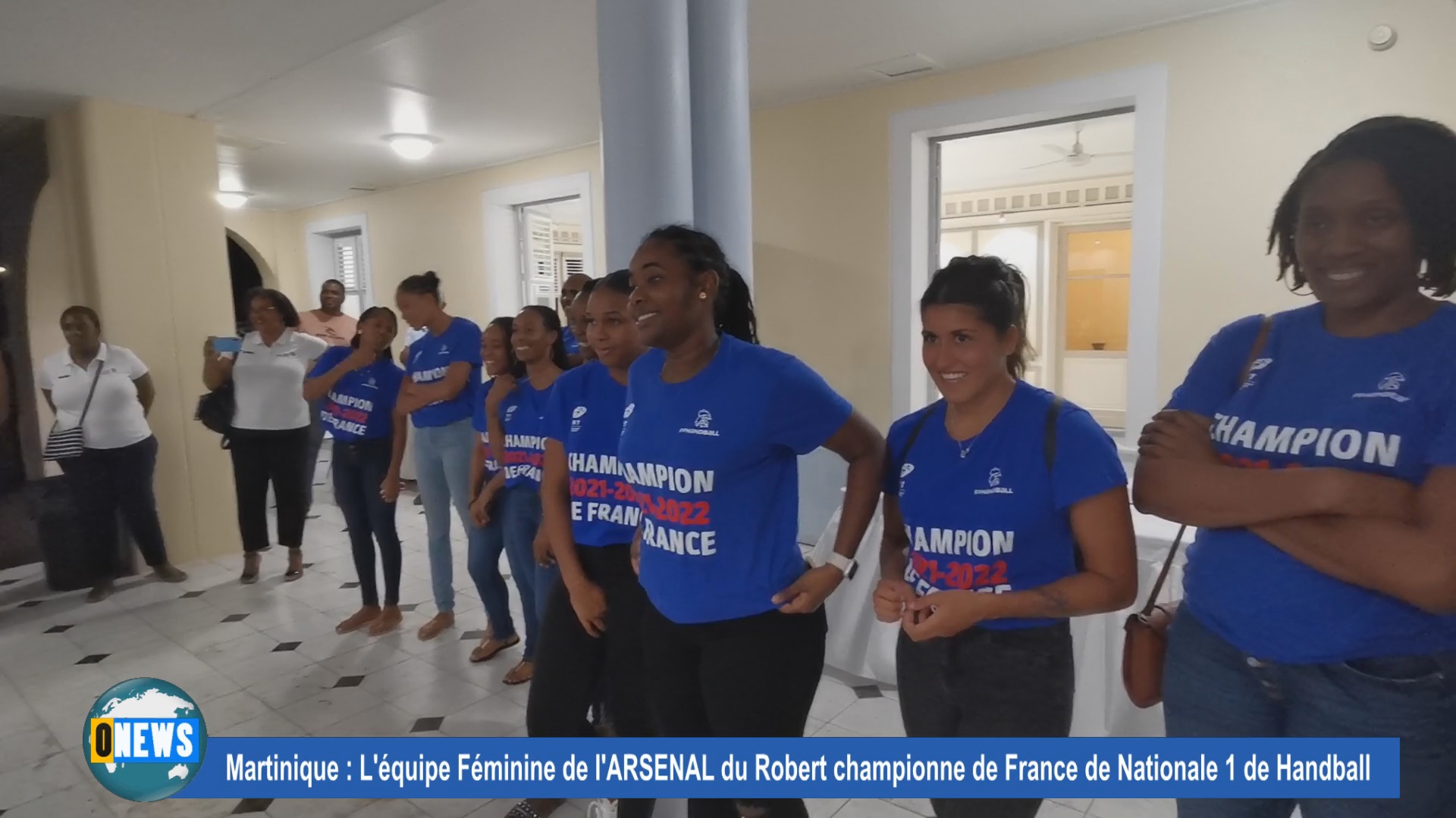 [Vidéo] Onews Martinique L’équipe féminine de l Arsenal du Robert championne de France Nationale 1 de Handball