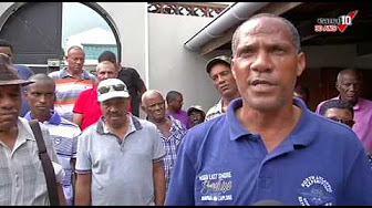 [Vidéo] GUADELOUPE. Les agriculteurs de Daubin à Sainte rose prennent d’assaut la mairie.