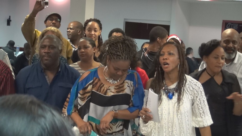 [Vidéo] spécial chanté nwel et voeux organisé par le club Caraïbe avec Madin nwel (2ème)