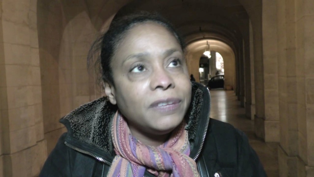 [Vidéo] HEXAGONE. Interview de Viviane ROMANA épouse de Serge ROMANA en grève de la faim depuis vendredi.