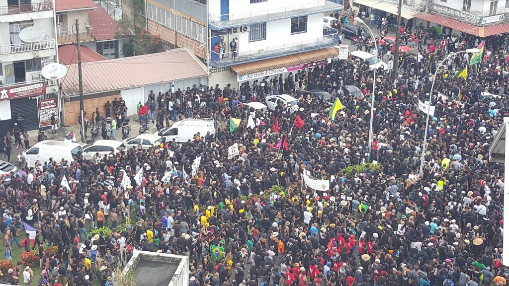 GUYANE CRISE. Le ton monte au sein du Collectif après le refus du premier Ministre d’octroyer 2,5 millards, une manifestation est prévue à 14h à kourou