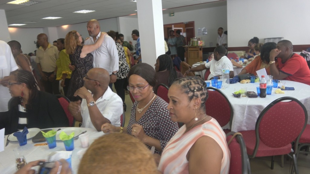 [Vidéo] HEXAGONE. Week end de Pentecôte pour les ultramarins avec le Club Caraïbes