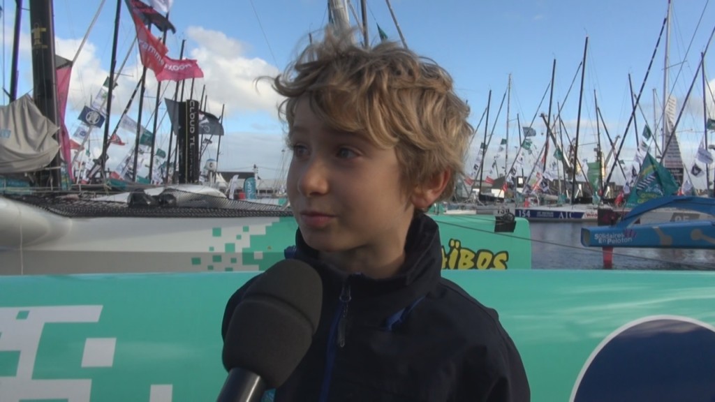 [Vidéo] HEXAGONE. Spéciale Route du Rhum à Saint Malo. interview de Jean et Thomas père et fils du Skipper Gilles LAMIRE