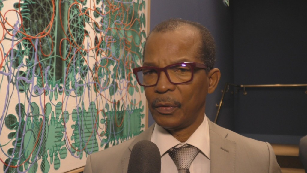 [Vidéo] HEXAGONE. Congrès des Maires à Paris Elie CALIFER Maire de Saint Claude Guadeloupe