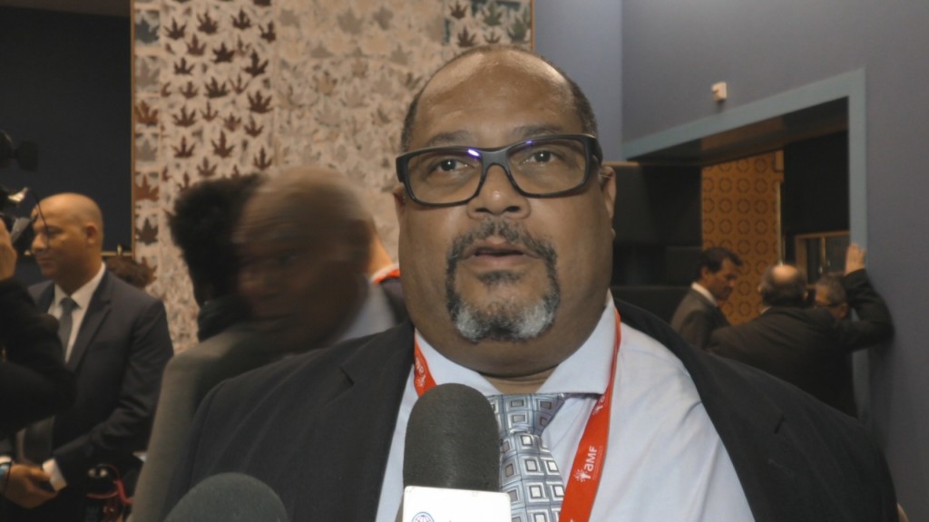 [Vidéo] HEXAGONE. Congrès des Maires à Paris Eddy LOUIS ALEXANDRE Maire Adjoint de Saint Esprit Martinique