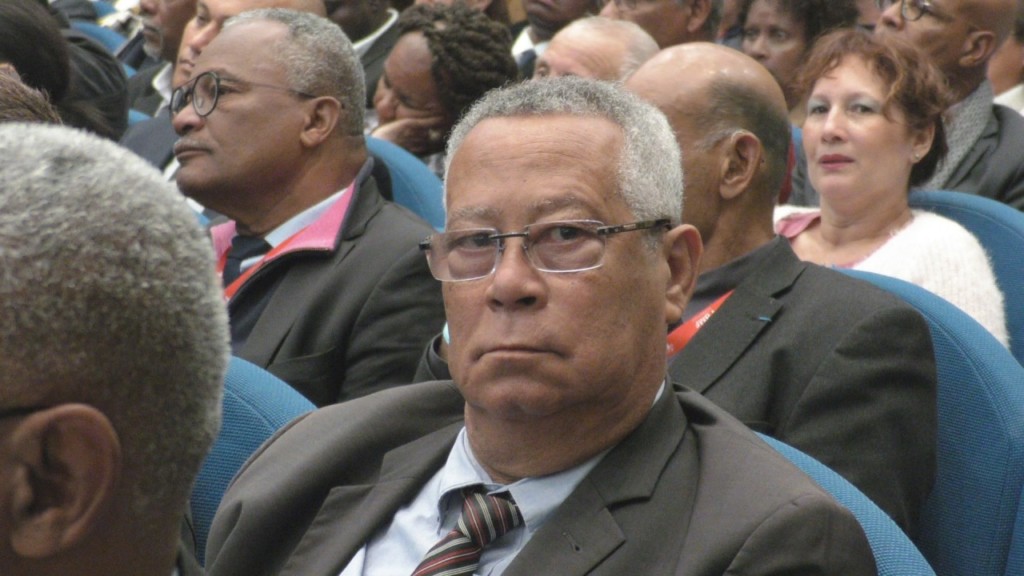 [Vidéo]HEXAGONE. Congrès des Maires à Paris Christian JEAN CHARLES Maire de Pointe Noire