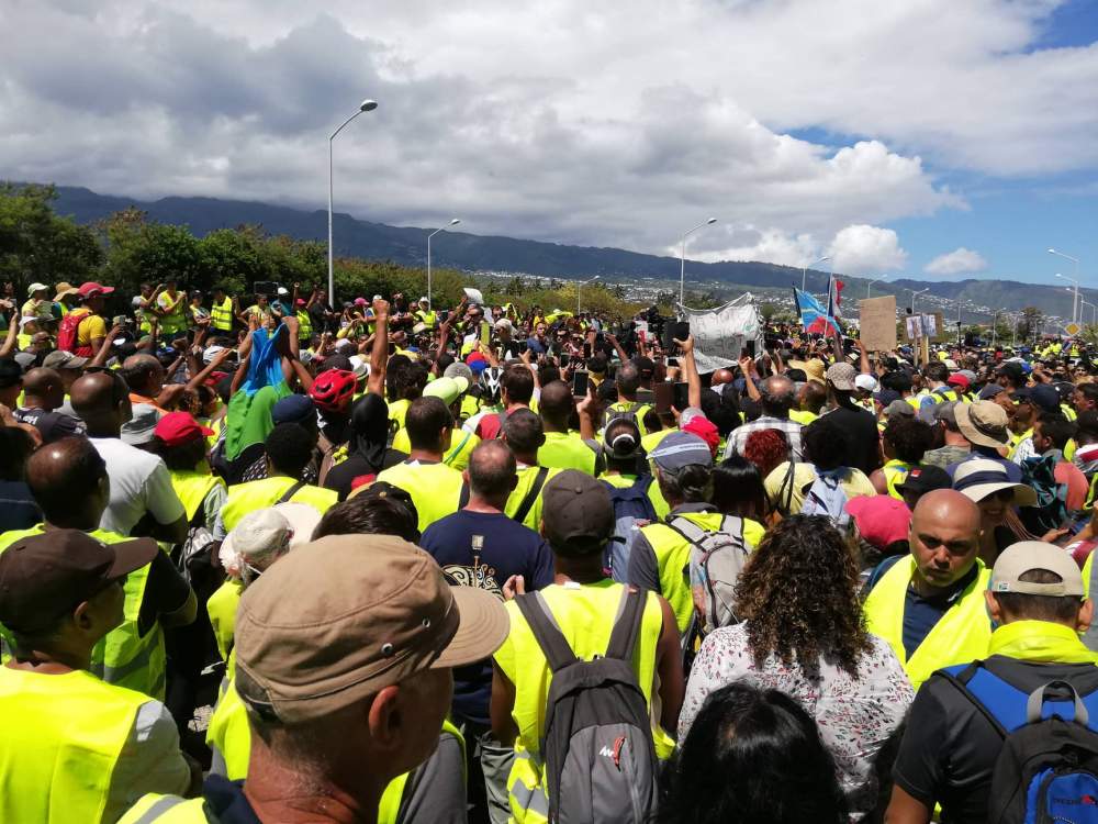 [Vidéo] Réunion. Arrivée de la Ministre des Outre mer (Source Freedom)