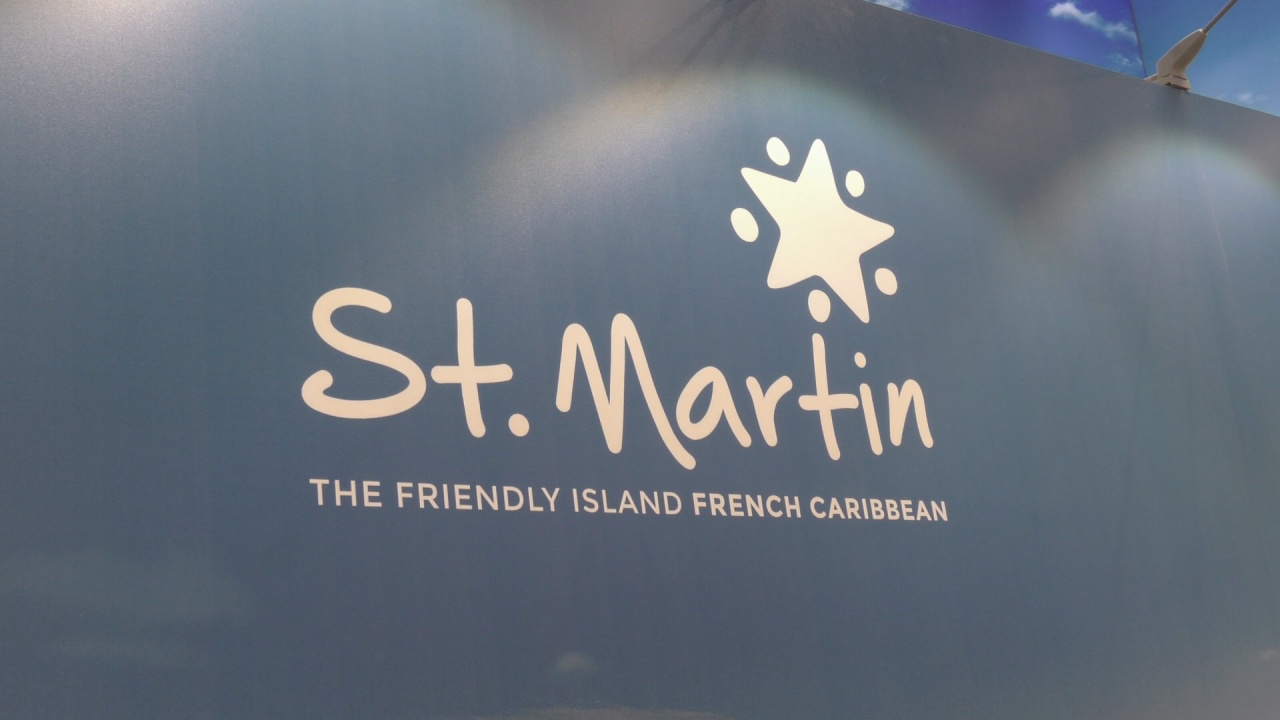 [Vidéo] HEXAGONE. Spécial saint Martin au Salon Top resa à Paris.Valérie DAMASEAU Présidente Office de Tourisme de Saint Martin.