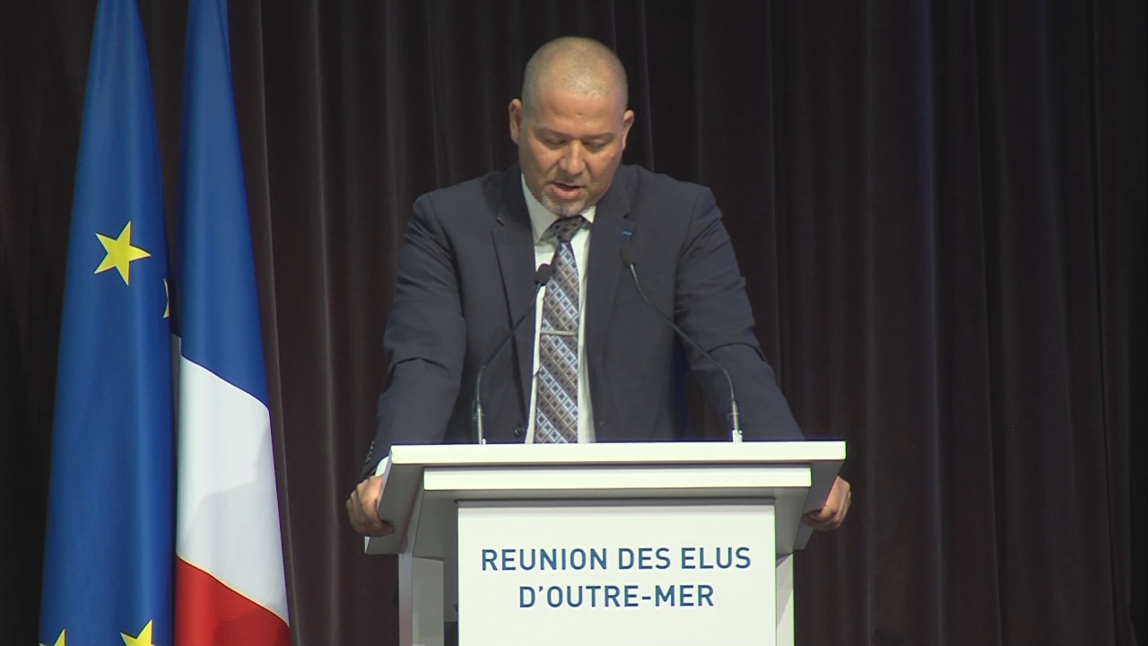 [Vidéo] ONEWS. Journée des élus Outre mer Congrès des Maires Jean claude PIOCHE Pdt Association Maires de Guadeloupe et David RICHE Pdt association des Maires de Guyane