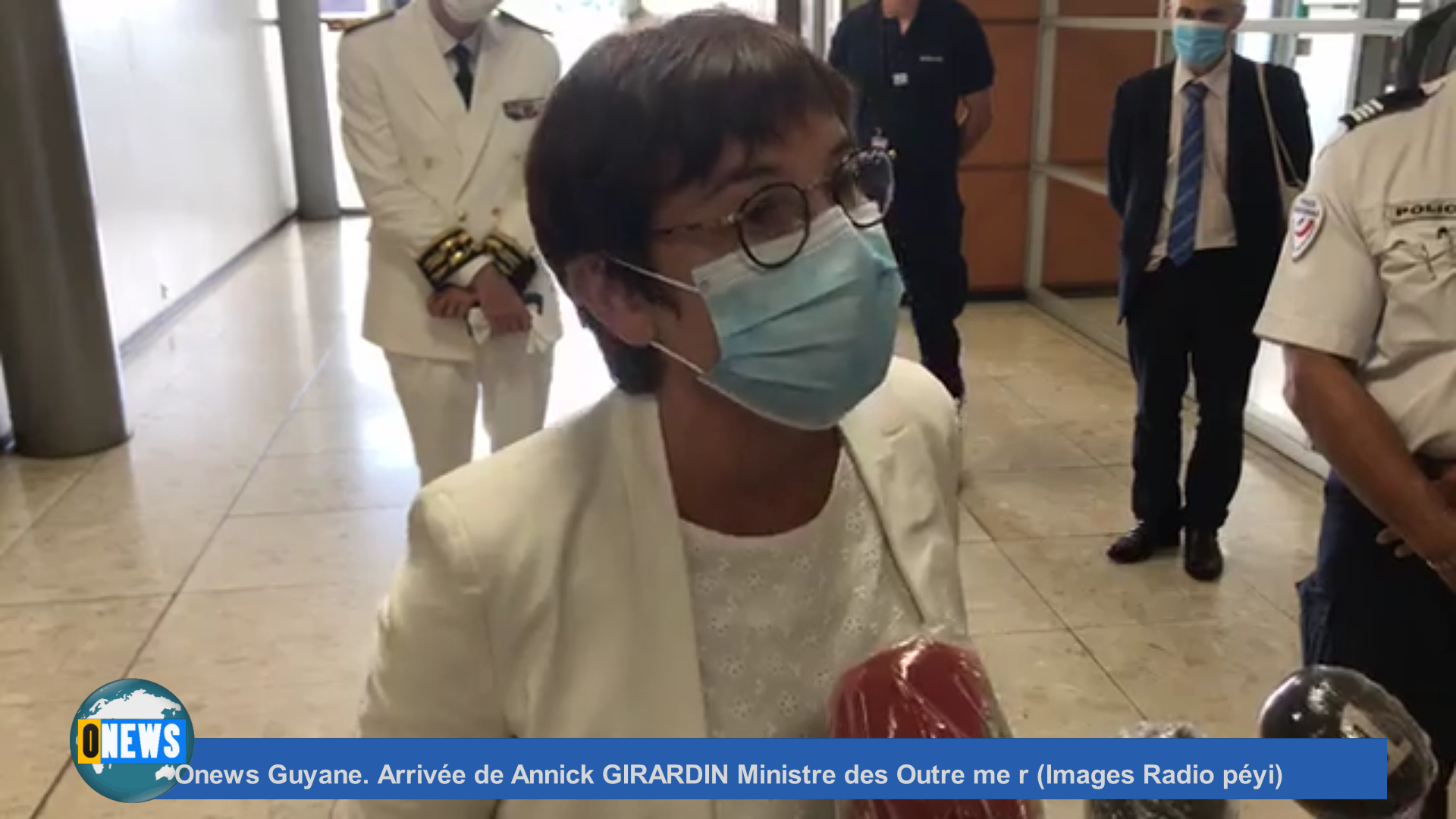 [Vidéo] Onews Guyane. Arrivée de Annick GIRARDIN Ministre des Outre mer (Images Radio péyi)