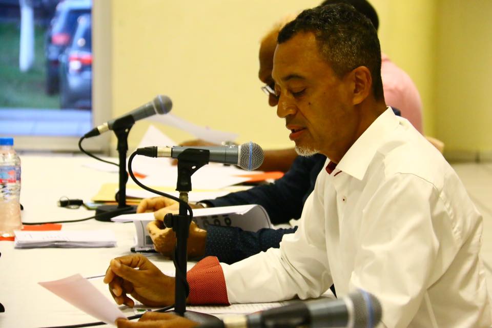 [Vidéo]Onews Guadeloupe. Jocelyn SAPOTIILE élu Président de l Association des Maires