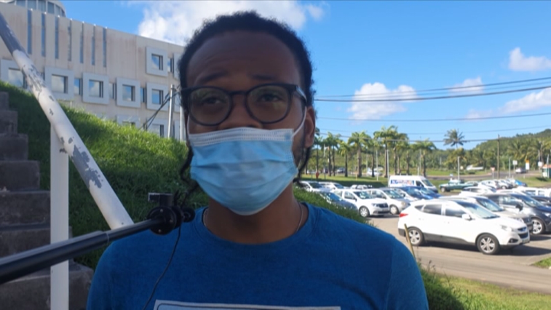 [vidéo] Onews Martinique. Les martiniquais ont ils envie de quitter l île pour un autre pays (micro trottoir Kmt)