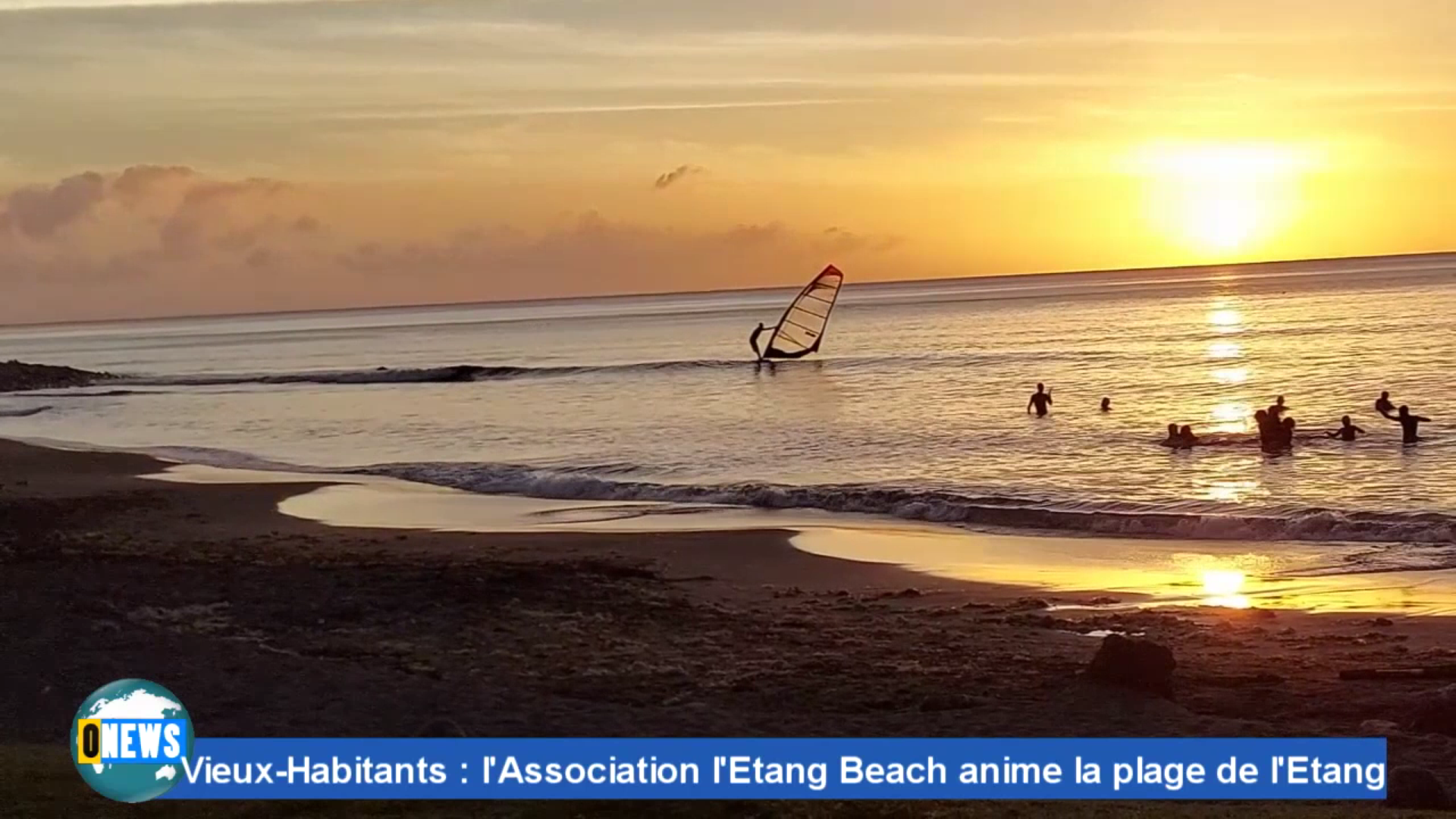 [Vidéo] Onews . Guadeloupe. Une Association anime la plage de l Étang à Vieux habitants