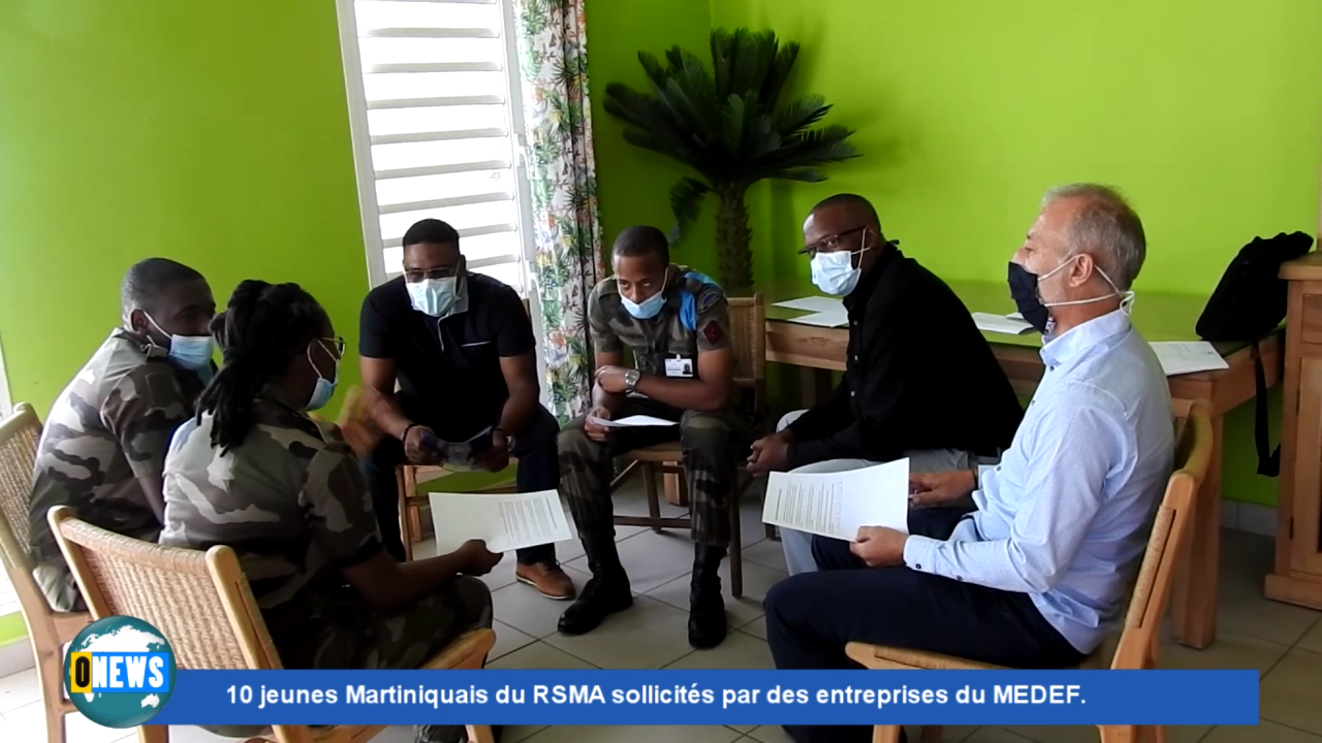 [Vidéo] Onews Martinique.10 jeunes Martiniquais du RSMA sollicités par des entreprises du MEDEF