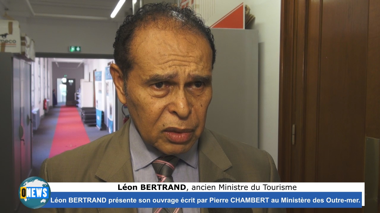 [Vidéo]Hexagone Léon Bertrand à Paris pour la présentation de l ouvrage « Regard sur sa politique culturelle et patrimoniale « Saint-laurent du Maroni »