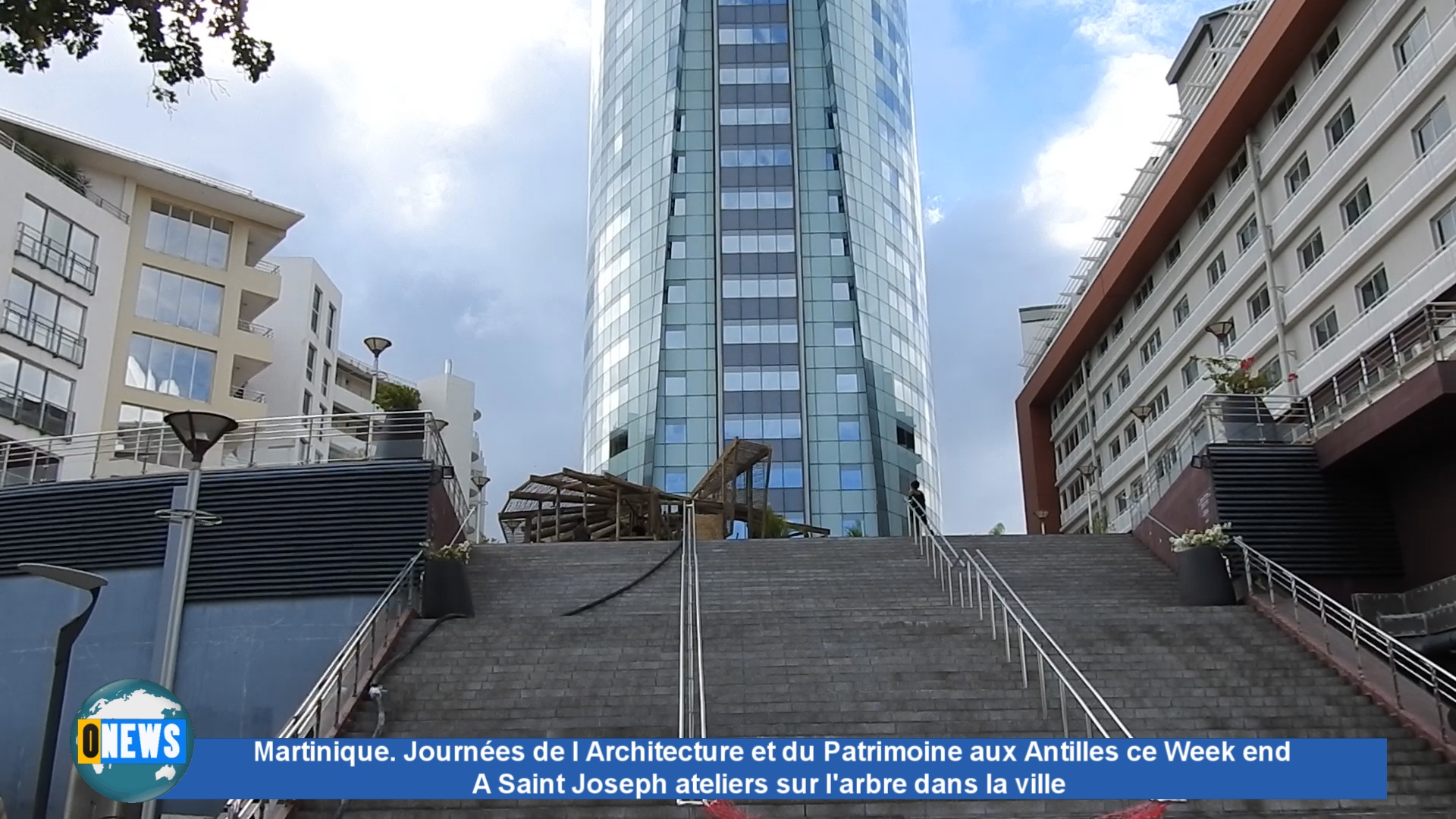 [Vidéo] Martinique. Journées de l’ Architecture et du Patrimoine aux Antilles ce Week end. A Saint Joseph ateliers sur l’arbre dans la ville