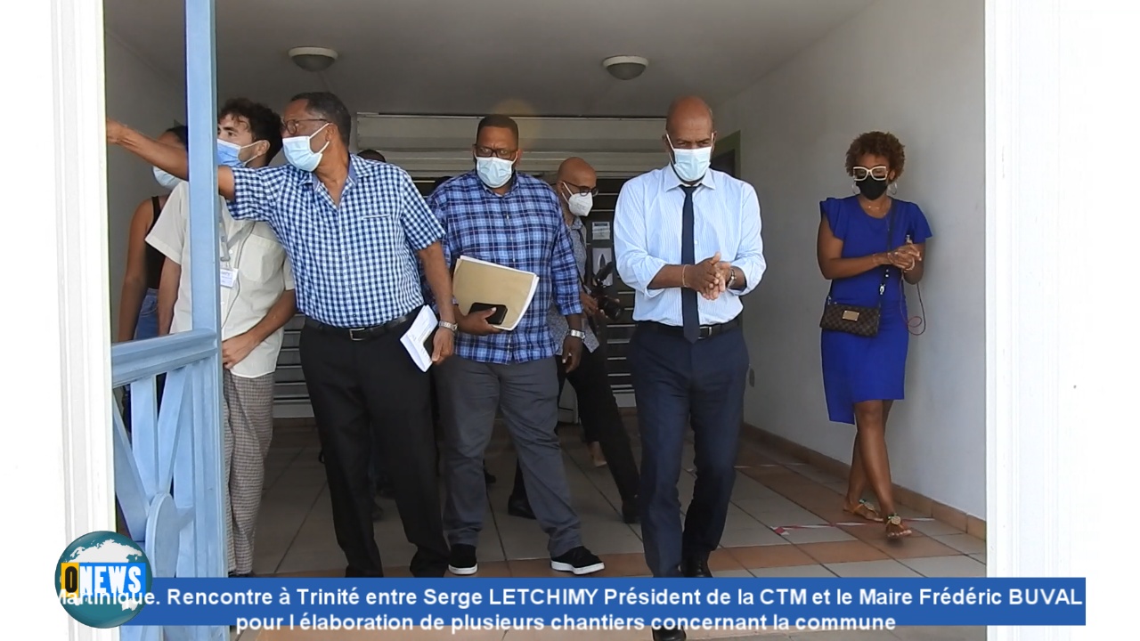 Martinique. Rencontre à Trinité entre Serge LETCHIMY Président de la CTM et le Maire Frédéric BUVAL pour l élaboration de plusieurs chantiers concernant la commune