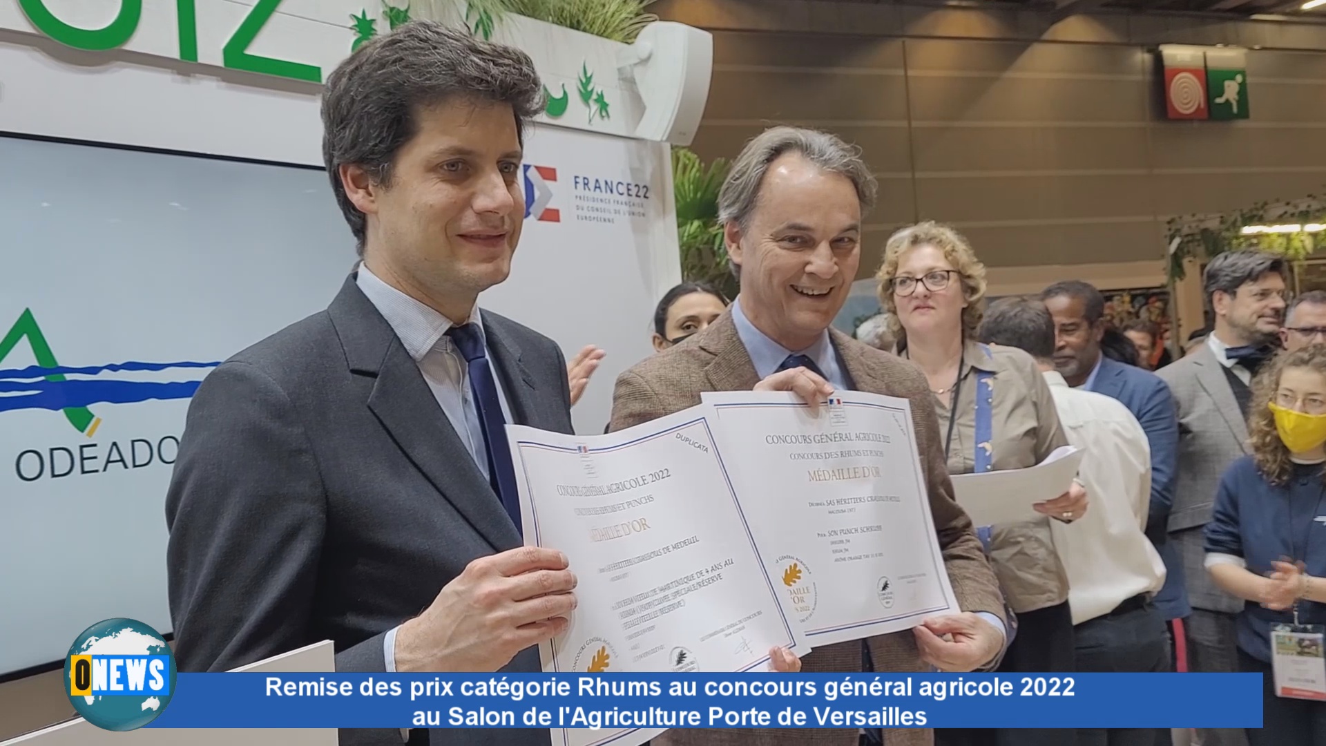 [Vidéo] Remise des prix catégorie Rhums au concours général agricole2022 Salon de l agriculture