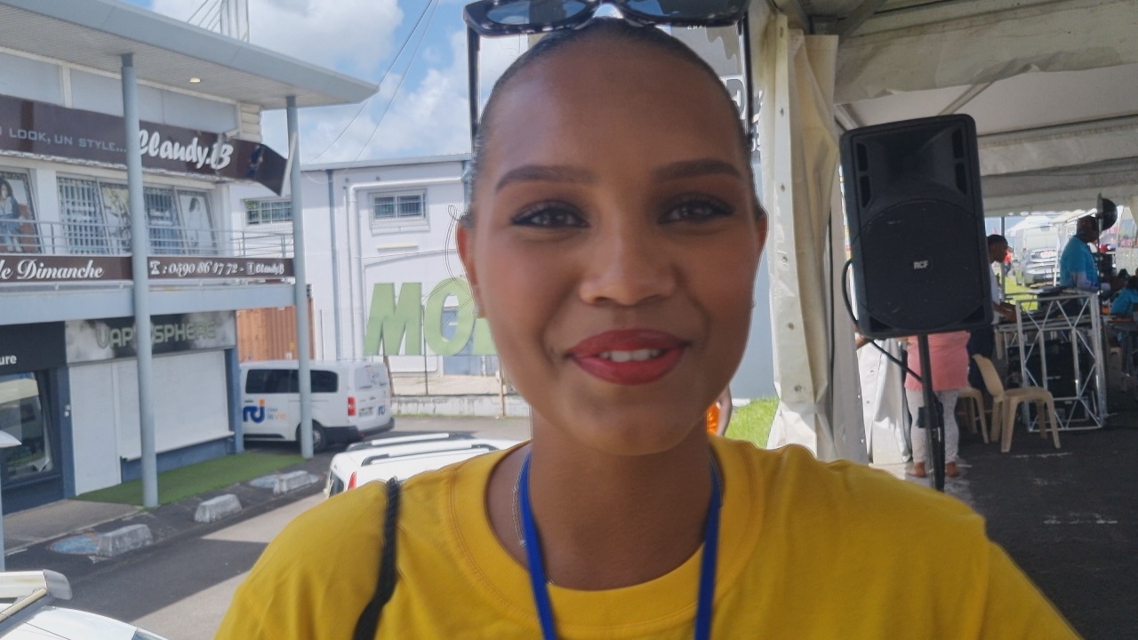 [Vidéo] José DOUGLAS sur le tour cycliste de Guadeloupe en compagnie de Miss France