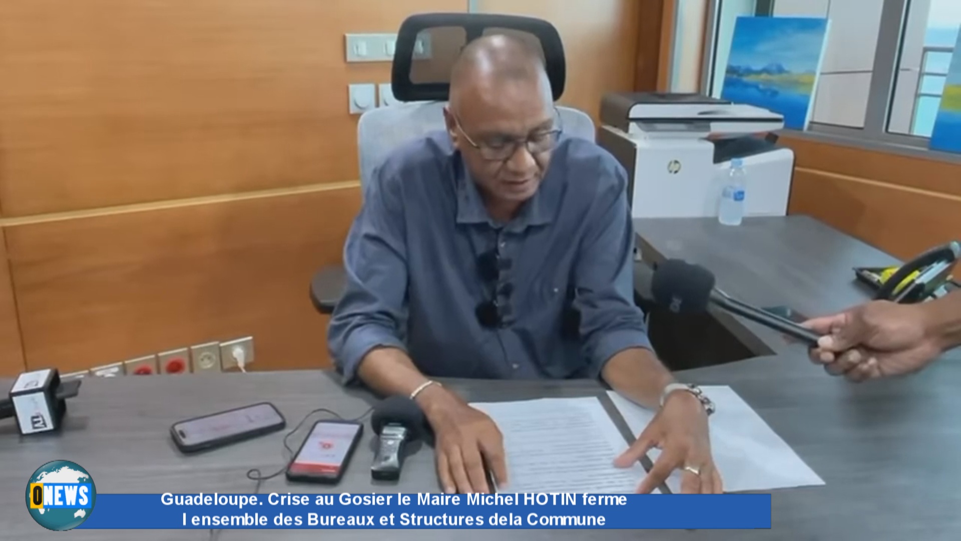 Guadeloupe.Crise au Gosier le Maire Michel HOTIN ferme Bureaux et Structures de la Commune ce lundi