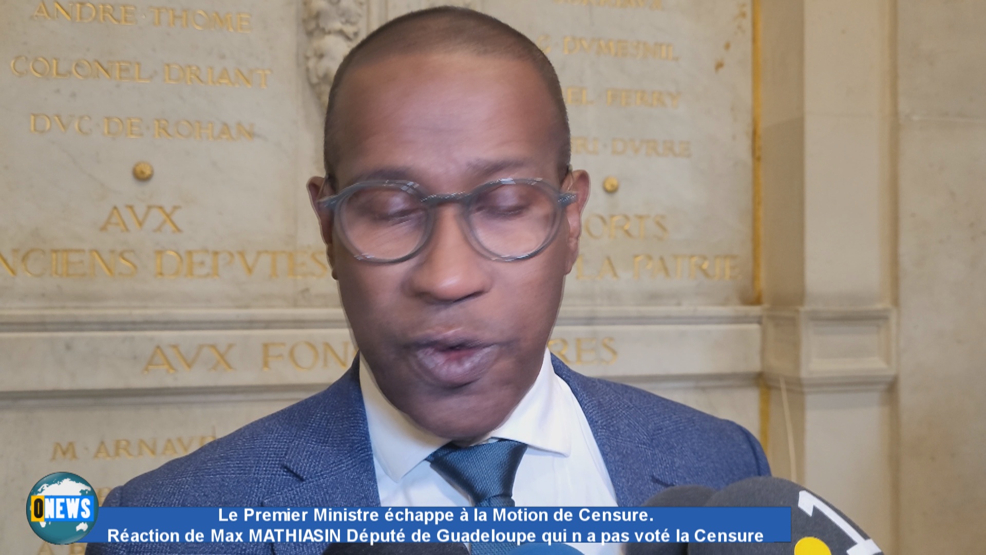 Le Premier Ministre échappe à la Motion de Censure. Réaction de Max MATHIASIN Député de Guadeloupe qui n a pas voté la Censure