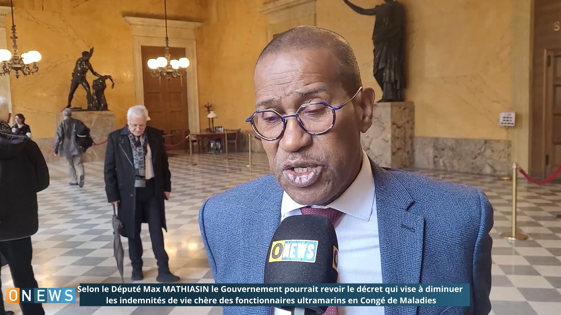 Selon le Député Max MATHIASIN le gouvernement pourrait revoir le décret qui vise à diminuer les indemnités de vie chère des fonctionnaires ultramarins en Congé de Maladies.