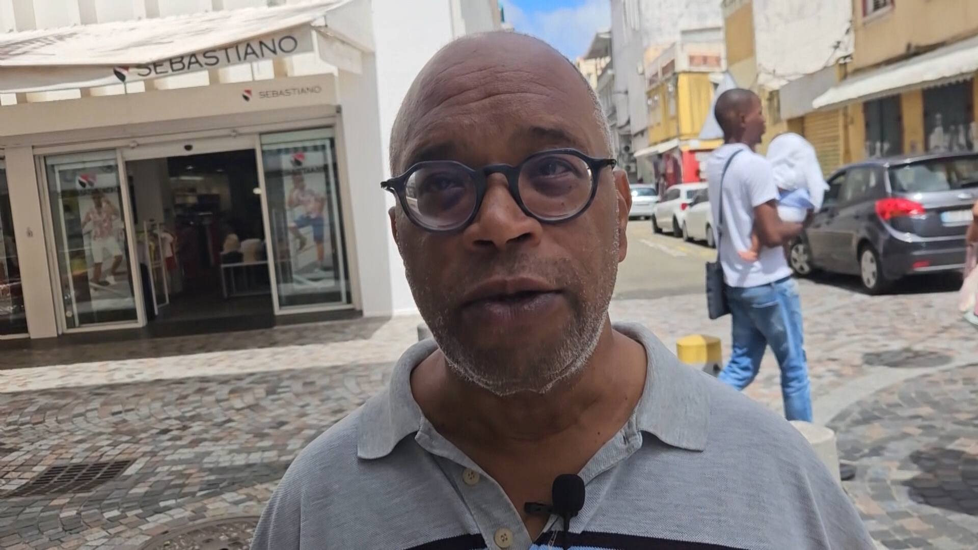 Micro trottoir Es t il dangereux pour la Martinique de se rapprocher de ses voisins de la Caraïbe